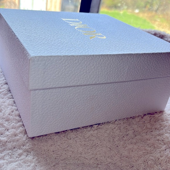Dior Box - Picture 3 of 5